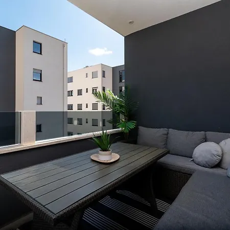 Angelus Apartamento Trogir