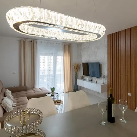 Angelus شقة تروغير