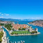 Angelus * Trogir