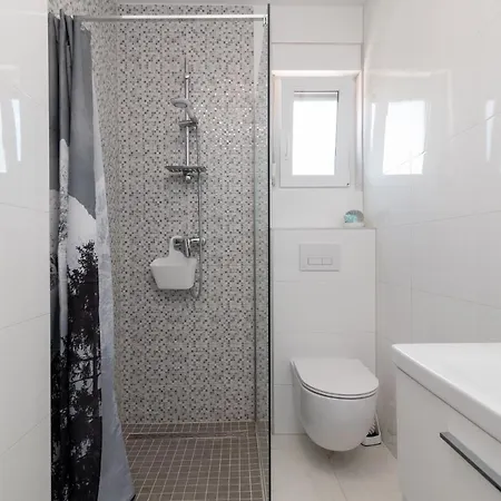 Apartment Angelus Trogir